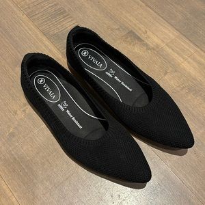 Vivaia flats size 38